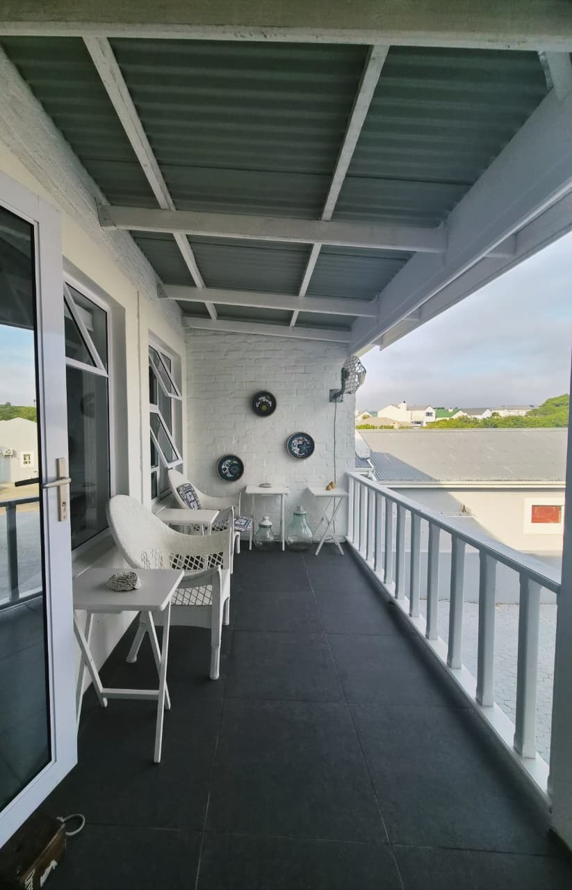 4 Bedroom Property for Sale in Stilbaai Wes Western Cape